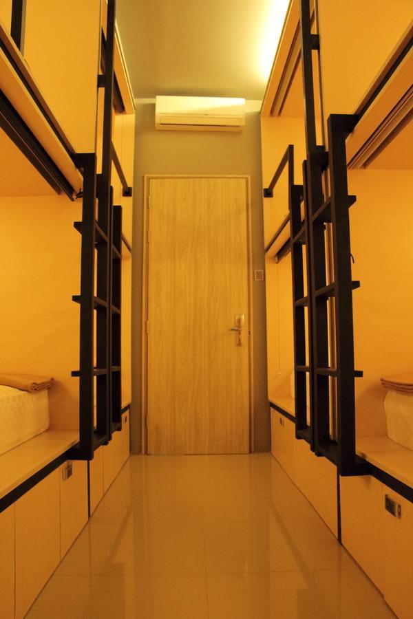 Bali Caps Hostel كوتا المظهر الخارجي الصورة