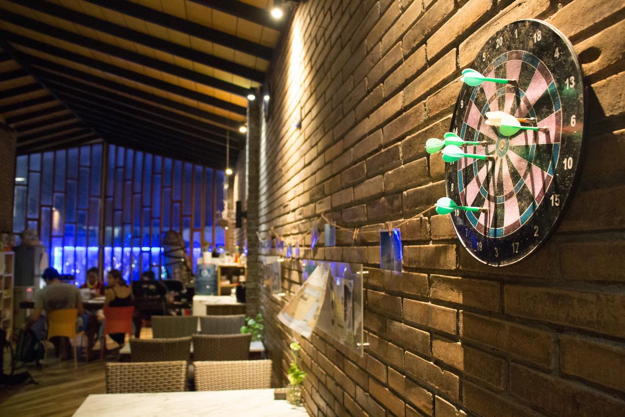Bali Caps Hostel كوتا المظهر الخارجي الصورة
